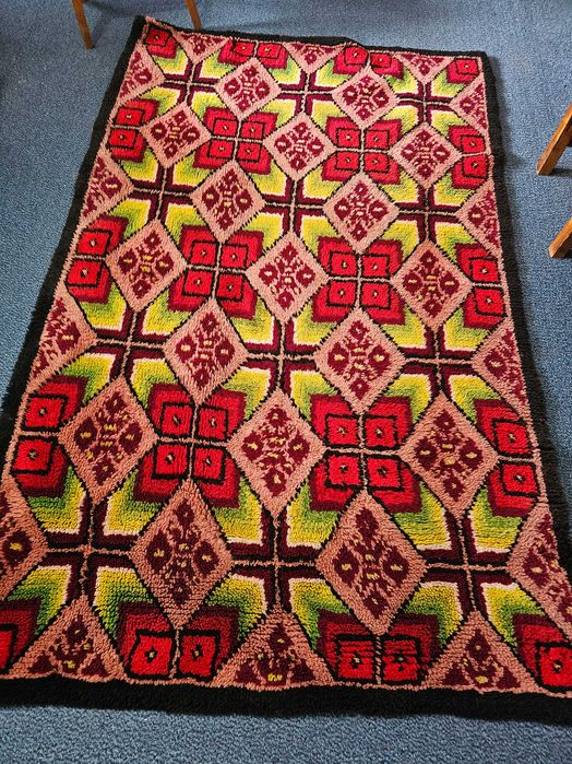 Вълнени китеници