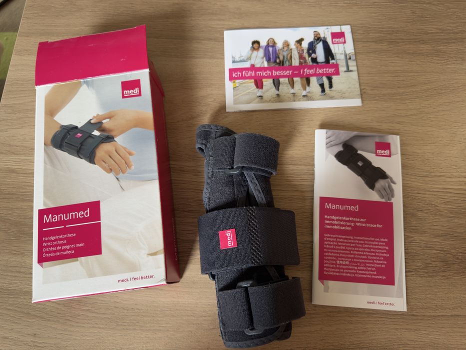 Ортеза за дясна китка Medi