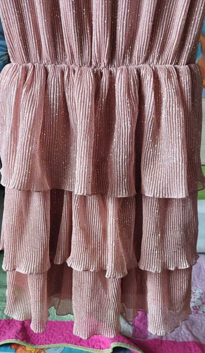 Нарядное платье для девочки