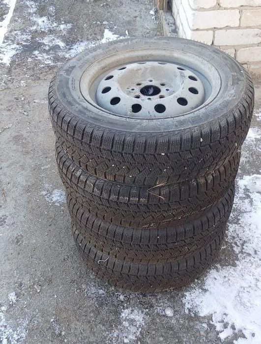 Продам колеса рр 14 зима липучка