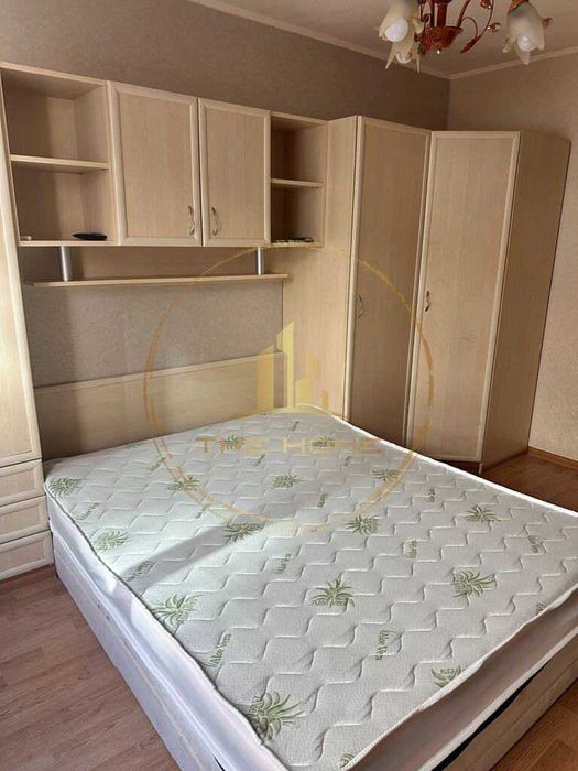 Дава се под наем Тристаен апартамент в Варна, Цветен квартал - 75 кв.м за 600 € - Снимка #5