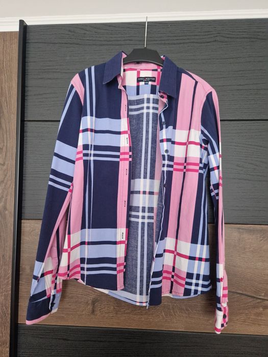 Cămăși damă Tommy Hilfiger