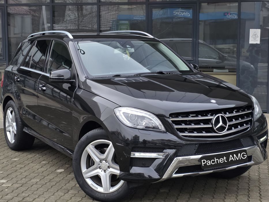 Mercedes ML350 Pachet AMG 2014 Curat
MotoMerrizare 3.0d 272cp
Euro6
An