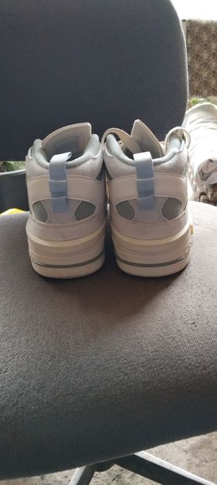 Адидас маратонки