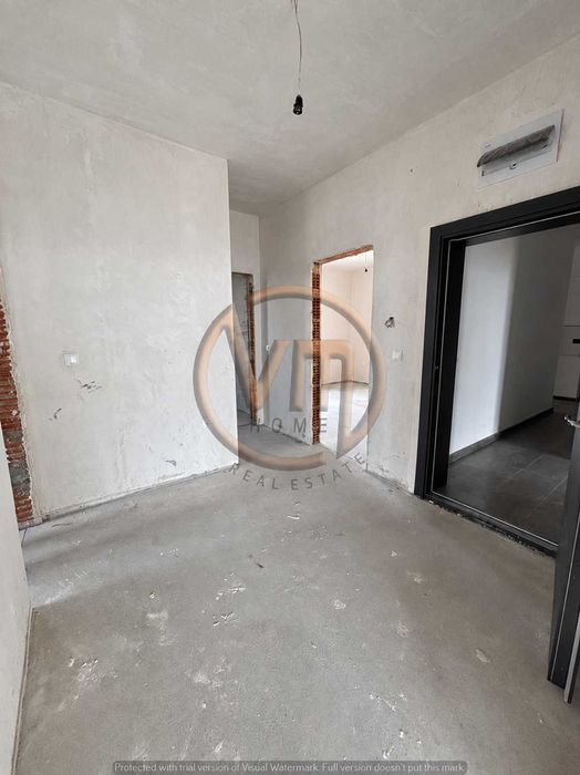Продава се Тристаен апартамент в Варна, Левски - 115 кв.м за 2174 €/кв.м - Снимка #9