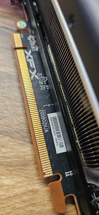 Видеокарта XFX Radeon RX 6950 XT 16GB GPU