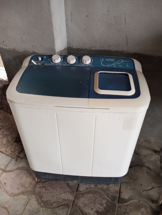 Stiralniy mashina va gaz plita.