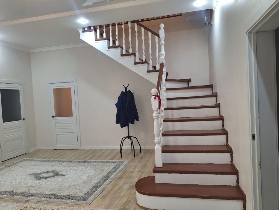 Мансард үй сатылады