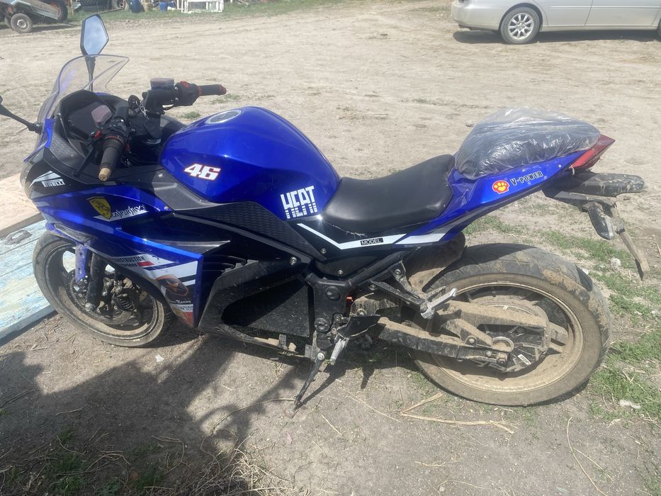 Продам мотоцикл на уровне нового