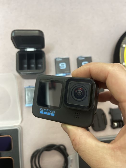 Gopro Hero 10 Black + accesorii profesionale