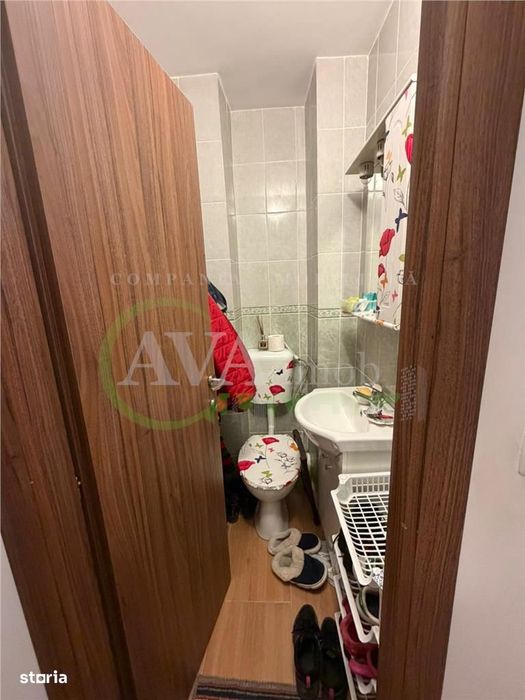 Apartament 3 camere decomandat, Zona Mioritei