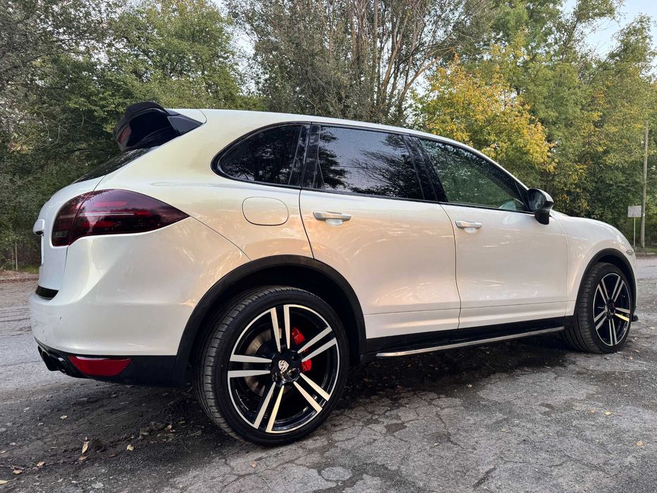 Porsche Cayenne 2011 Alb Perlat Jante 21 Trapa Pachet Maxton