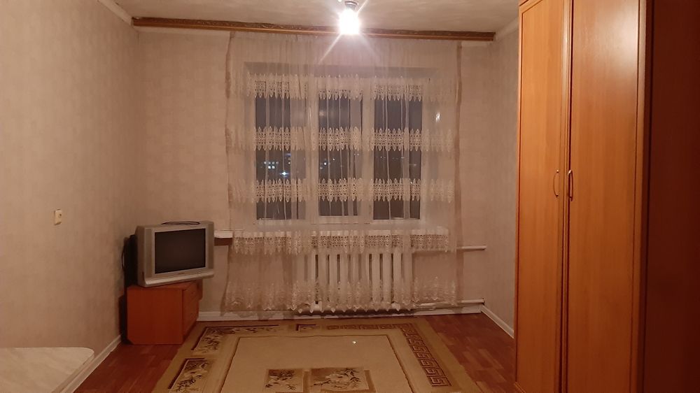 Продам комнату на Серикпаева 1/2
