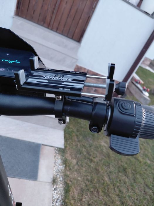 Vand trotineta MYRYA my7061+ suport de tel.