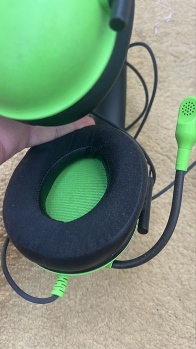 Игровой наушник RAZER