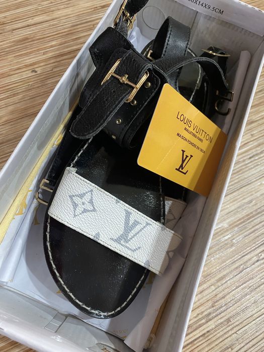 Сандали 35-36 размер