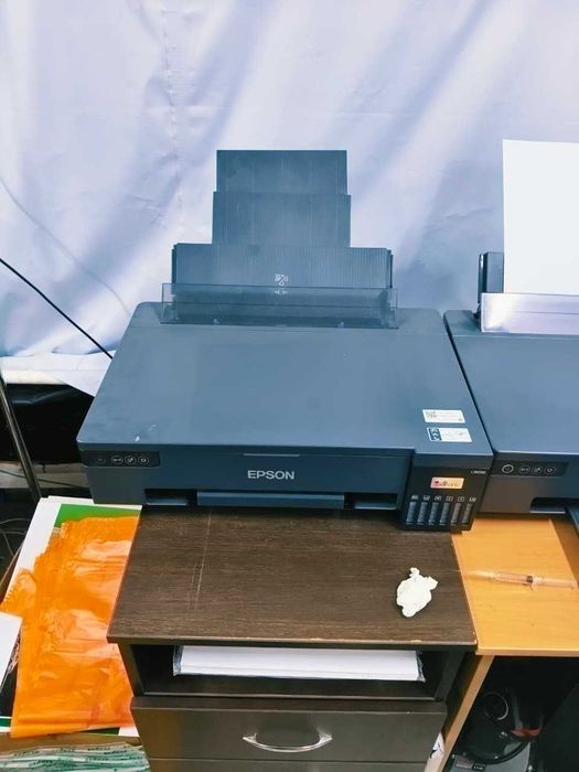 Продам 2 принтера А3 формата Epson L18050