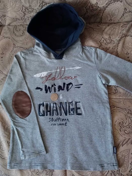 Кофты, брюки , шорты. 128