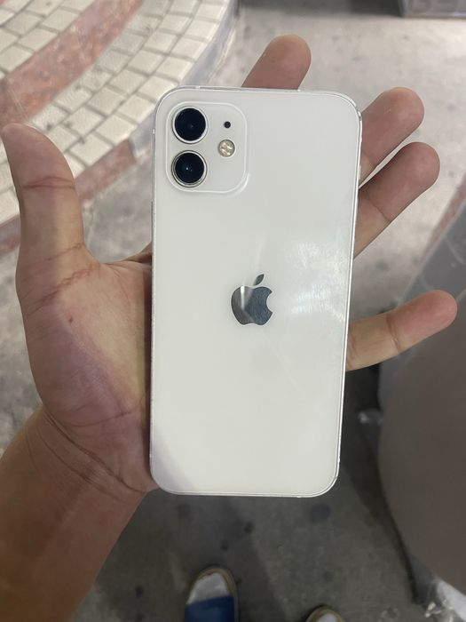 IPHONE 12 64 gb KHA