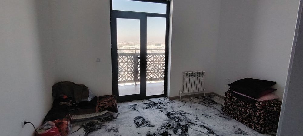 Yangi hayot 2 xona navastroyka