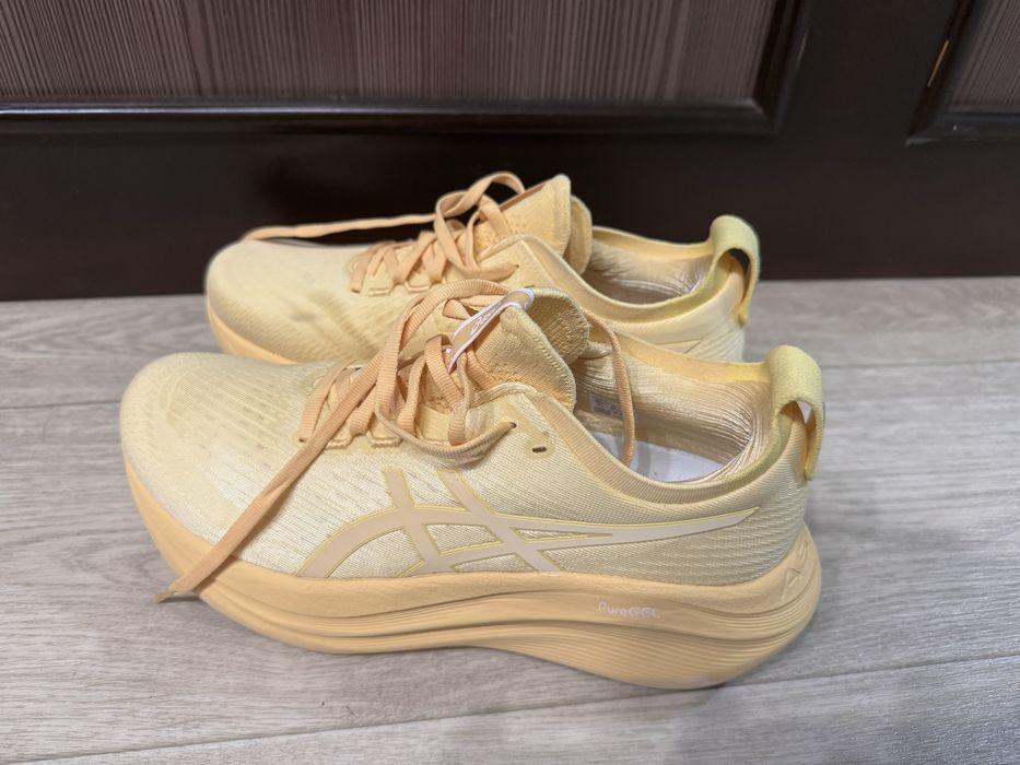 ASICS Gel-Nimbus 27 Lite-Show