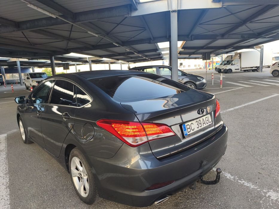 Vând Hyundai i40