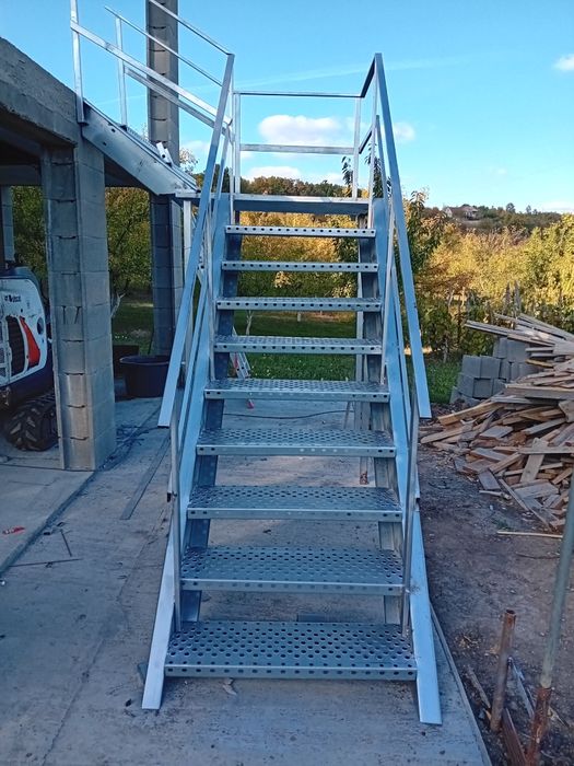 Scara de exterior  5m lungime
