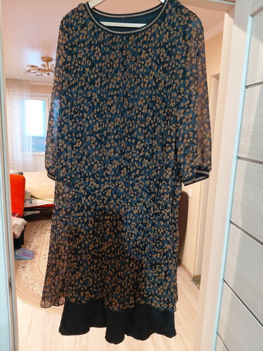 Платье женское, разм54