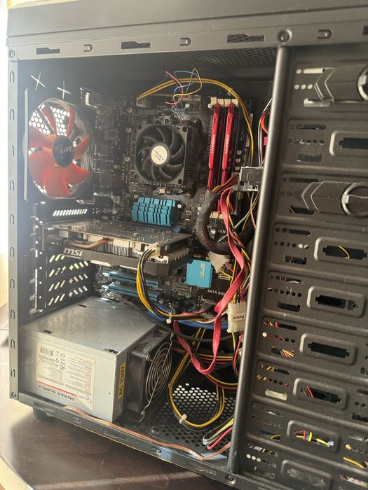 Геймърски компютър