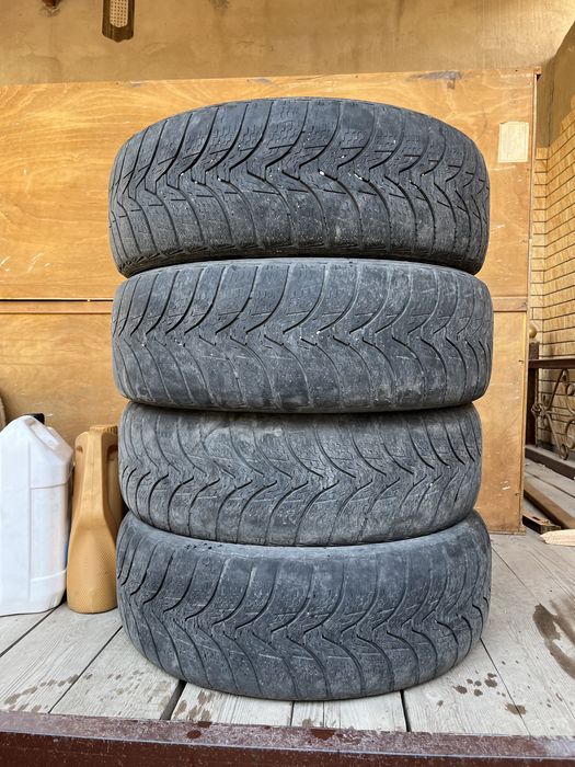 Зимние шины 205.60.р16