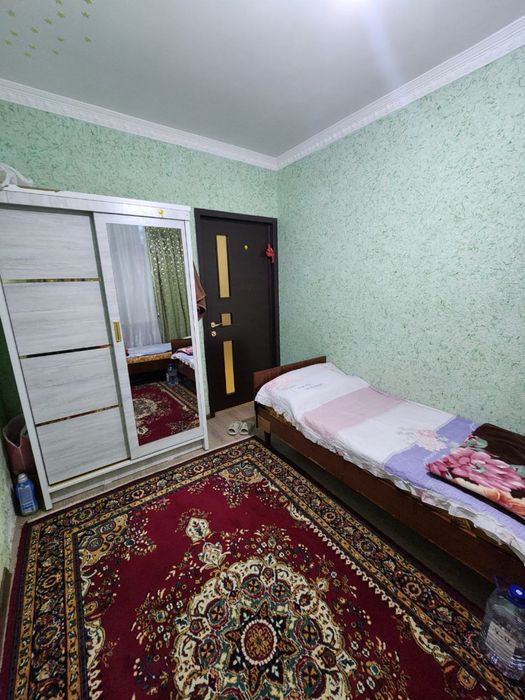 2bekat Ozgarish metro srochna qiz kerak 3 xonali yangi uy yevro remont