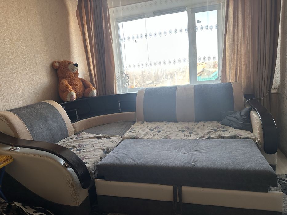 Диван угловой раздвижной