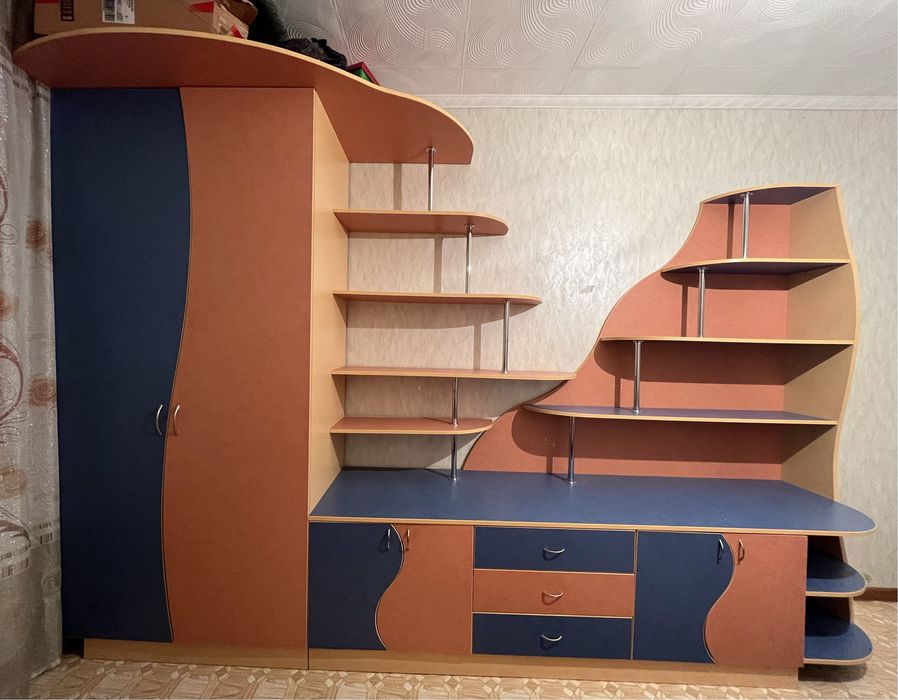 Гарнитур для детской комнаты