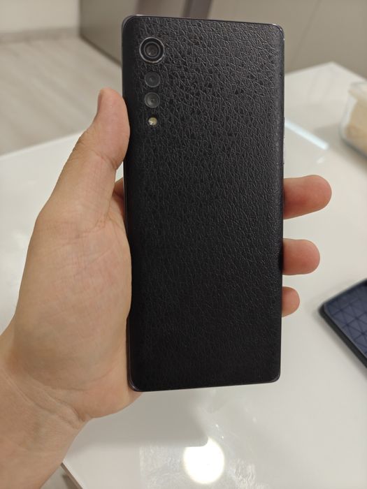 Lg velvet 8/128 Ideal