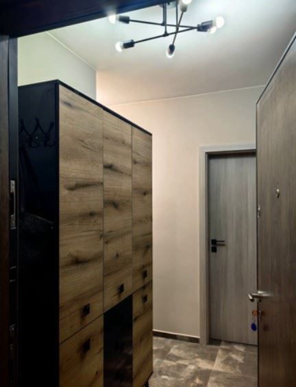 Дава се под наем Двустаен апартамент в София, Кръстова вада - 70 кв.м за 796.62 € - Снимка #6