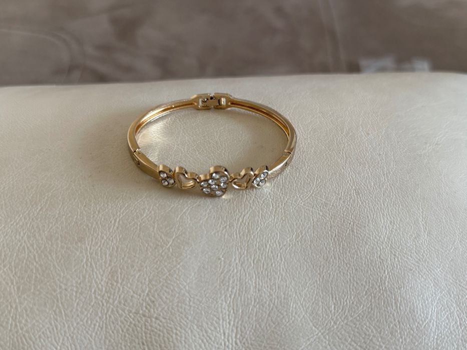 Дамски гривни - 3 вида