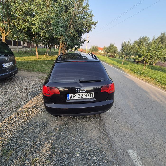 Vând Audi A4 înmatriculat