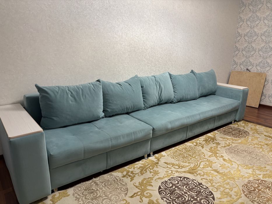 Мягкий мебель. Диван раскадной