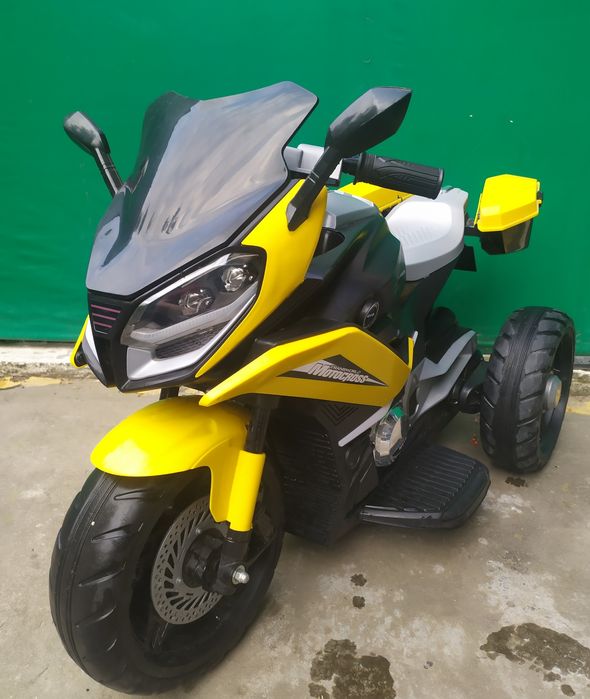 Продается детский  квадрацикл.