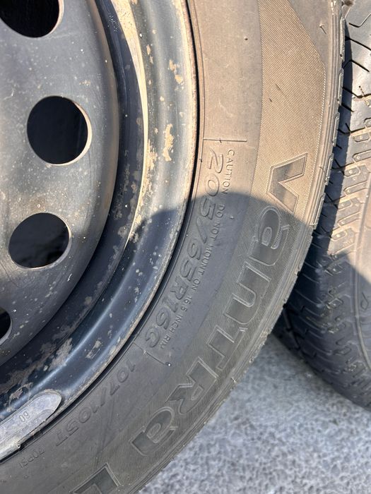 Jante tabla de wv cu anvelope 205/65 R16c