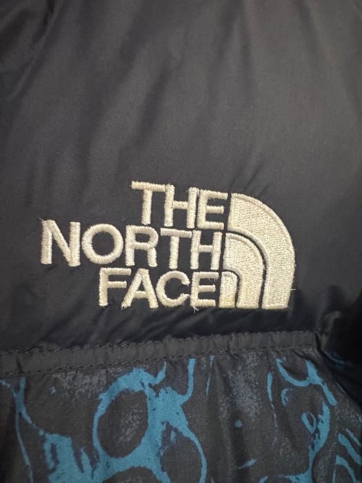 The North Face 1996 RETRO NUPTSE JACKET.