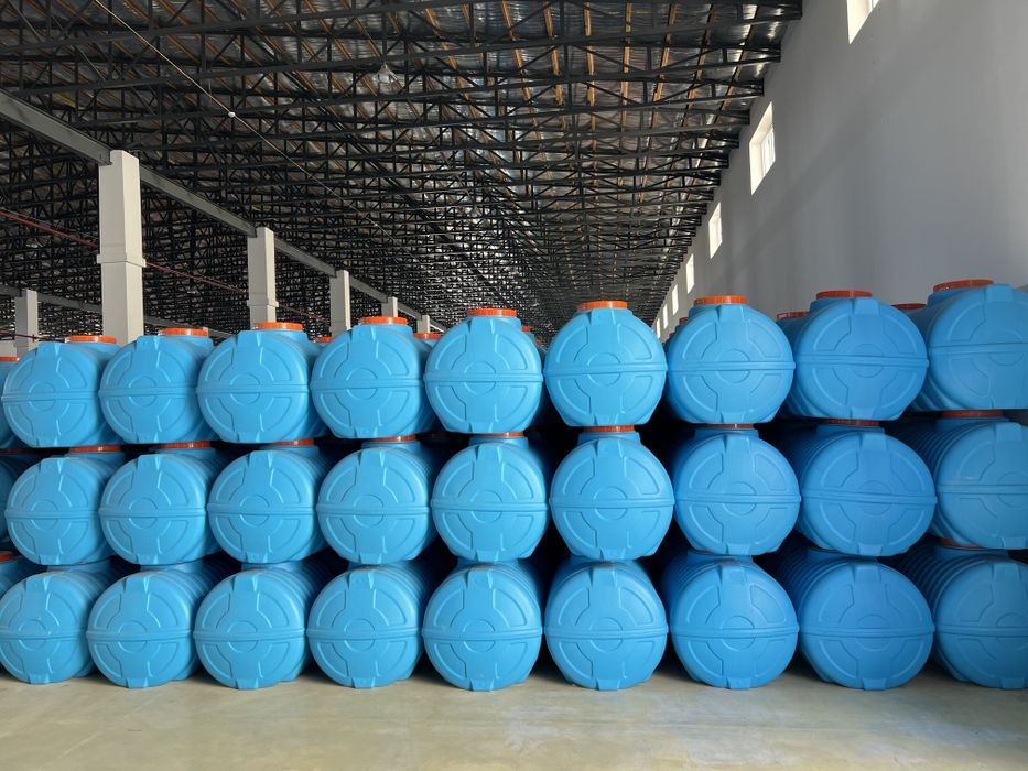 Yomkost bo'chkalar ichimlik suvi uchun 3 tonnalik