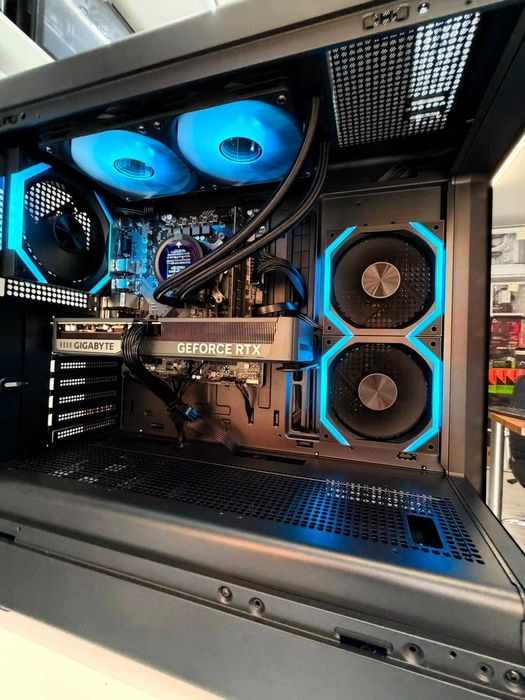 PC I5 14400F/B760M-E/RTX 5060Ti/32GB/240 AIO/Sursa 650W /Garantie/TVA!