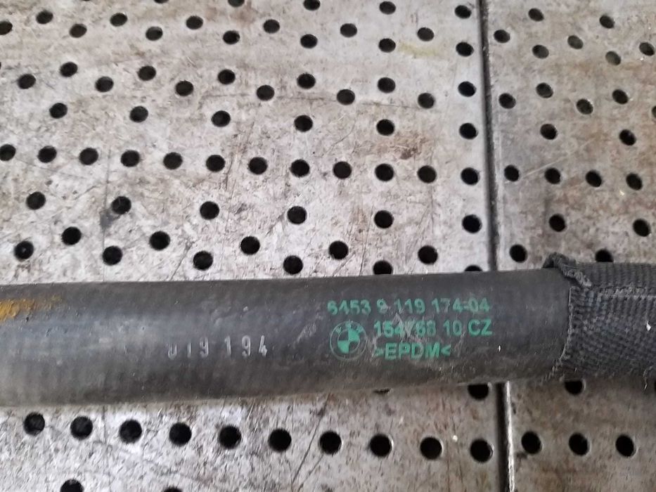 Furtun apa 3.0 d bmw seria 5 f11 6453911917404