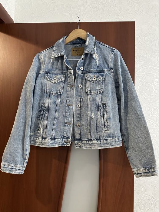 Куртка джинсовая