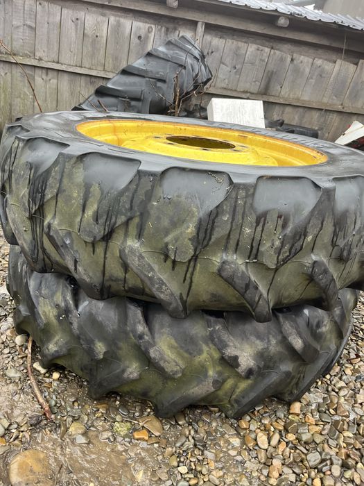 Roti de tractor 12.4 - R28