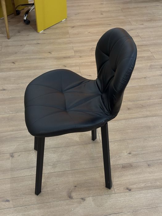 Стулья в идеальном состоянии