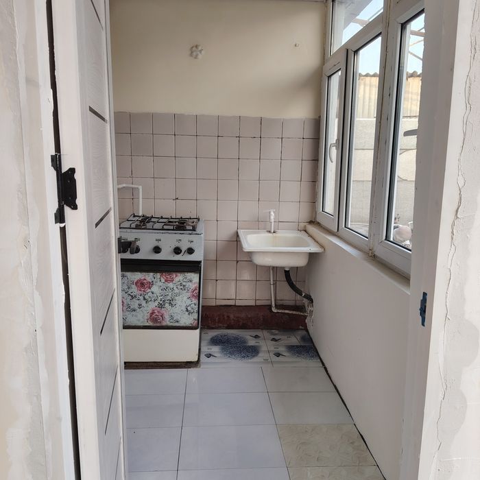 Ижарага ховли уй