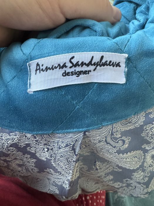 Парка,жеңіл,өте жылы.