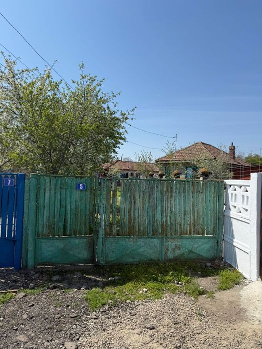 Casa de vanzare  locuibila
